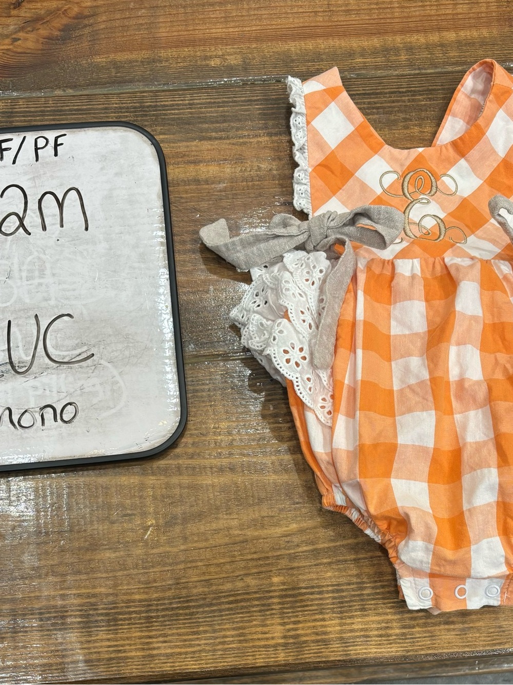 Orange Gingham Bubble monogram E